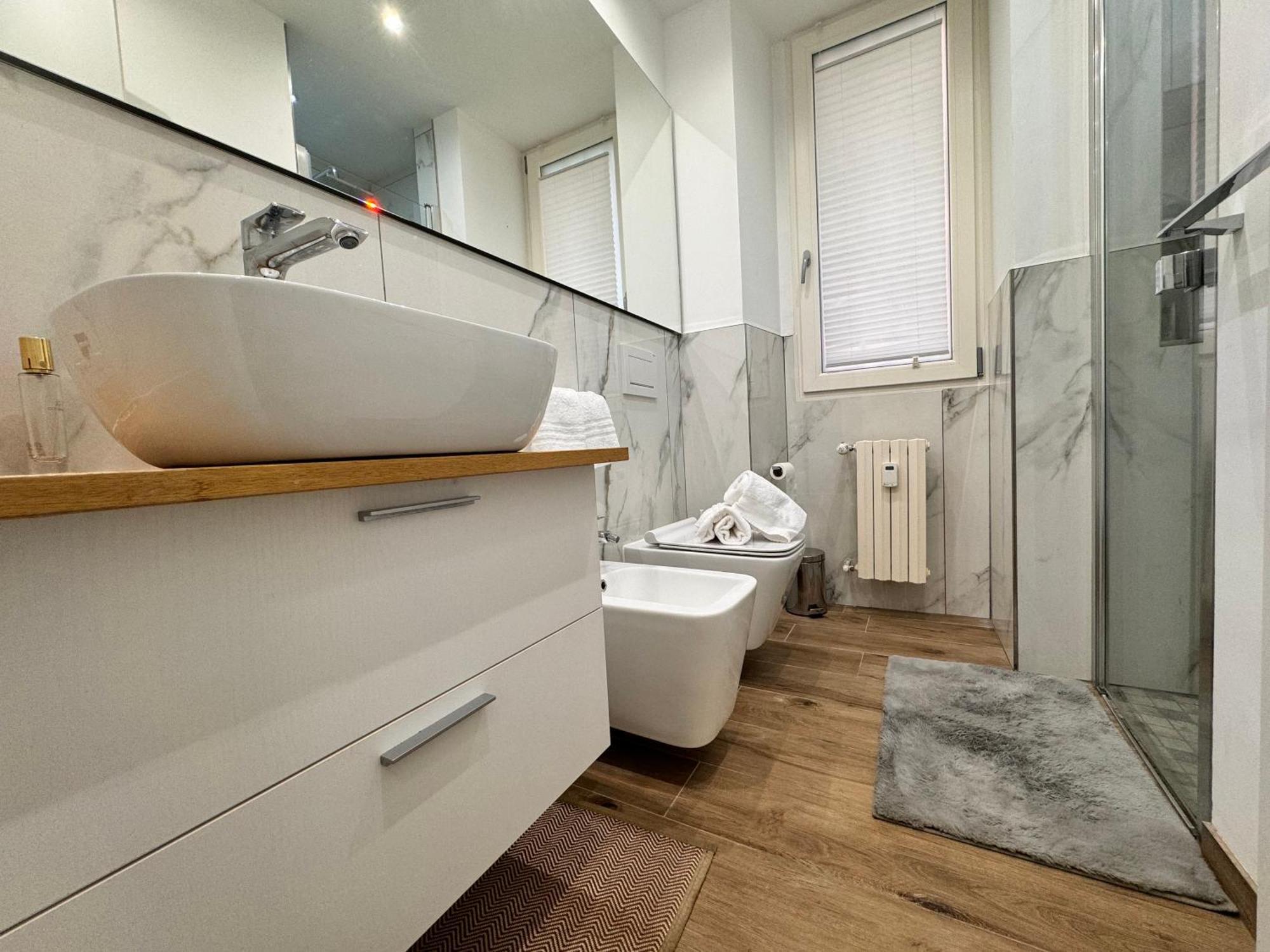 Casa Di Meg Appartamento A Milano Vicino Ai Navigli Luaran gambar