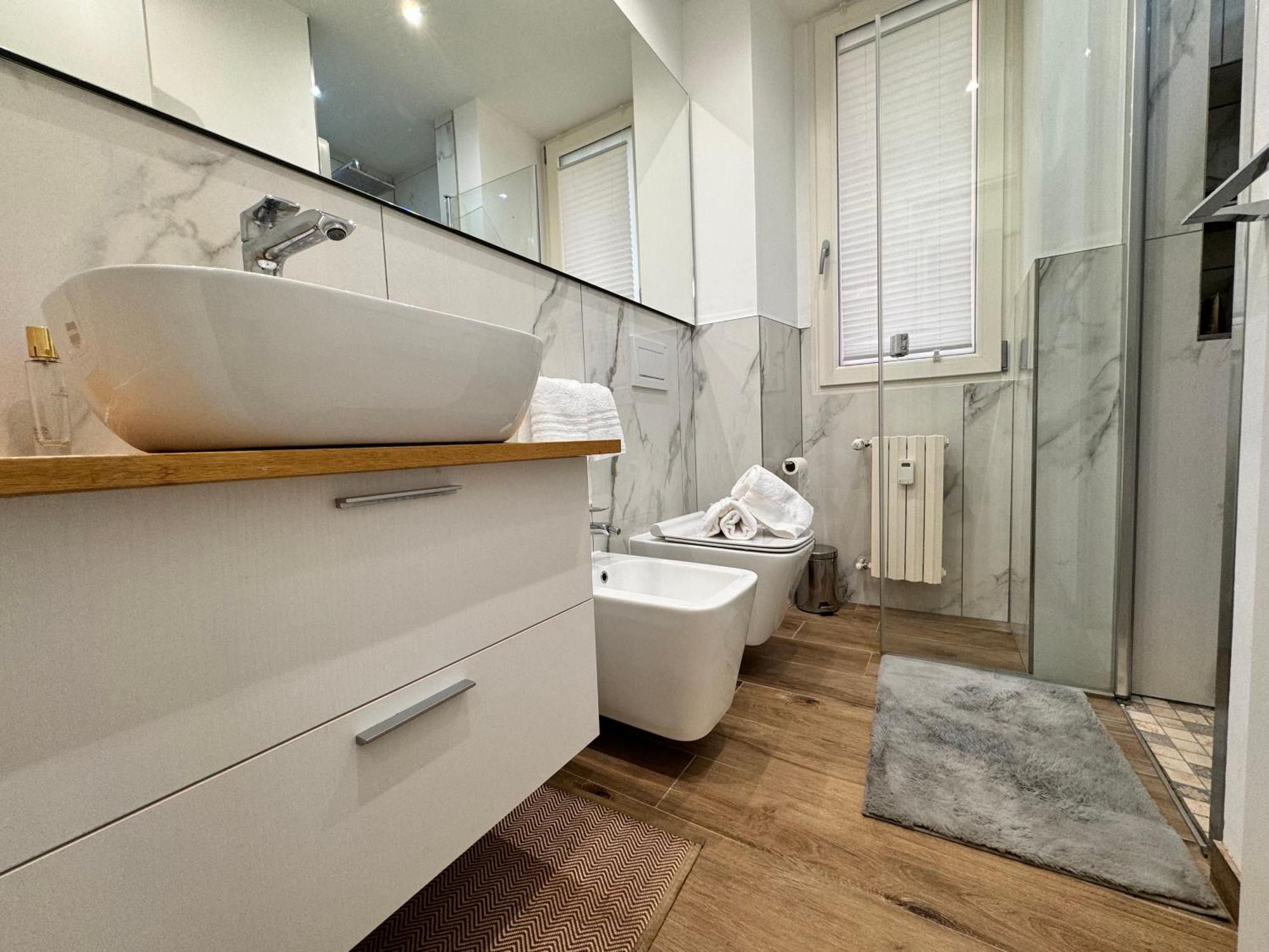Casa Di Meg Appartamento A Milano Vicino Ai Navigli Luaran gambar