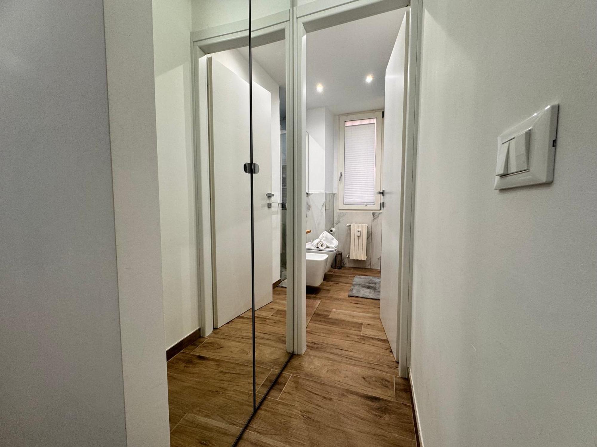Casa Di Meg Appartamento A Milano Vicino Ai Navigli Luaran gambar